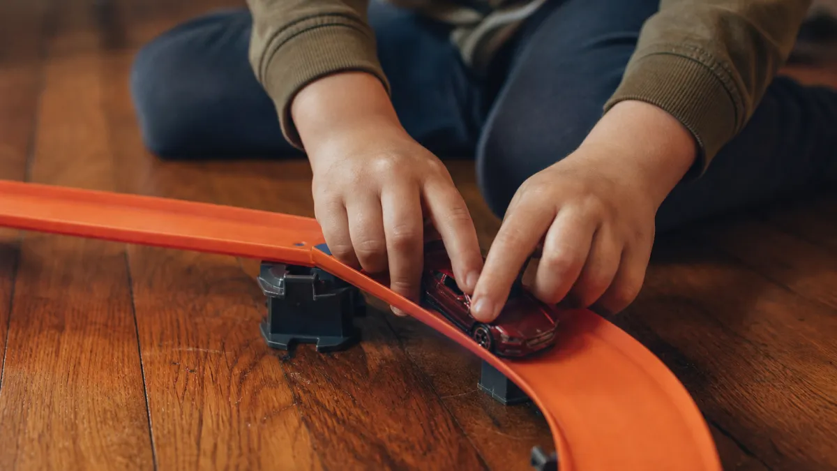 Circuit voiture enfant : guide d'achat et modèles sécurisés